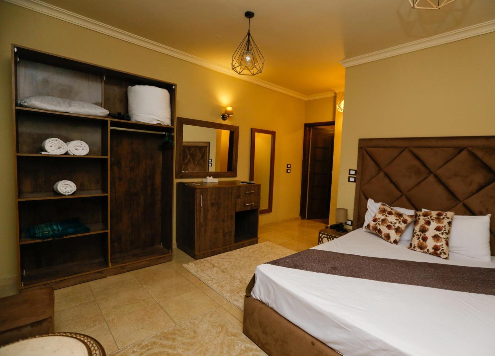Master Pyramids Hotel Al Kawm al Akhdar Exterior photo